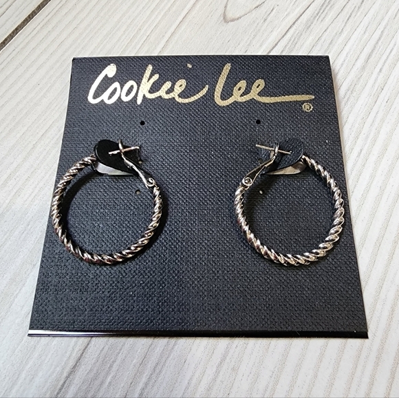 Cookie Lee Jewelry - Cookie Lee Twisted Silver Hoop Earrings #25910 NWT